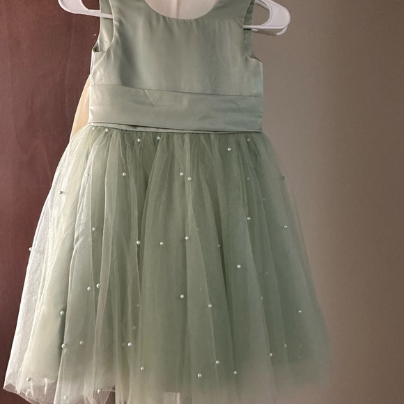 Little Girl Size 6 Dress. Wedding. Cruise. MUST BE BUNDLED - Picture 3 of 8